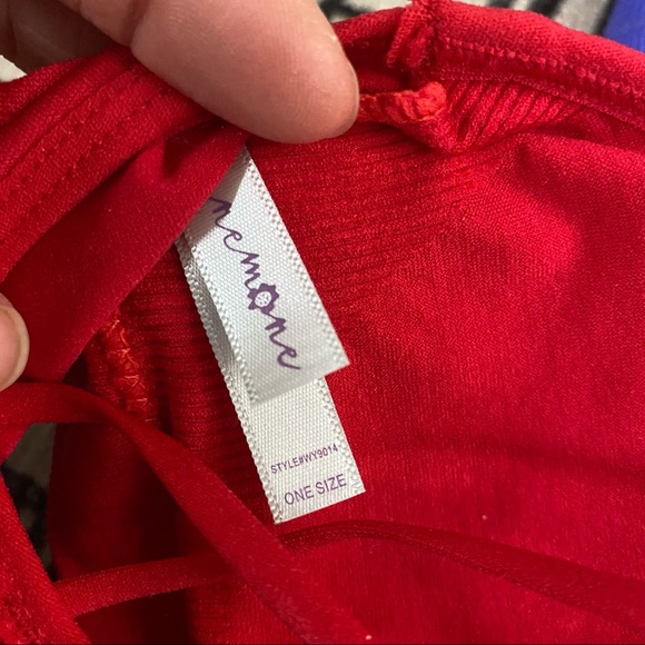 NEW Anemone set of 3 medium support yoga bras- two cross cross strap - Picture 5 of 9